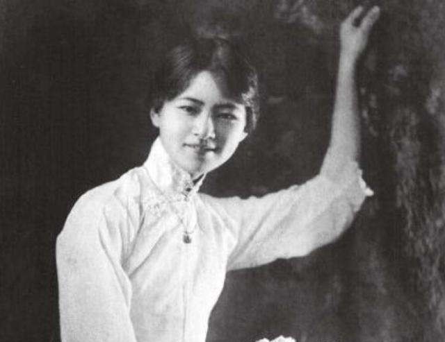 好些事!林徽因真实长相如何?梁思成续弦林洙评价她:实在算不上是美人