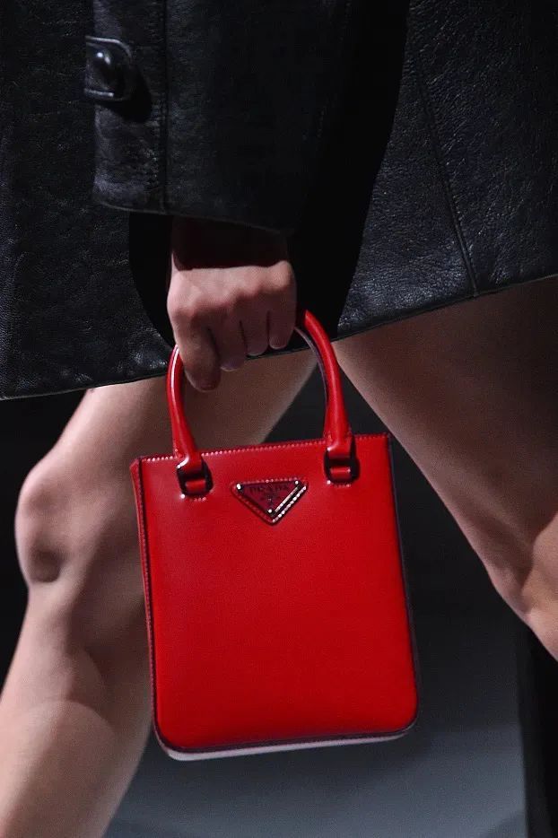 贺聪贺智米兰上海同台走秀，还是同一套|T型台 | 秀场