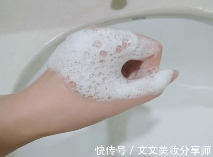 清洁|网红爆款洗面奶:5款“零差评”洗面奶别错过,虽平价但真心好用