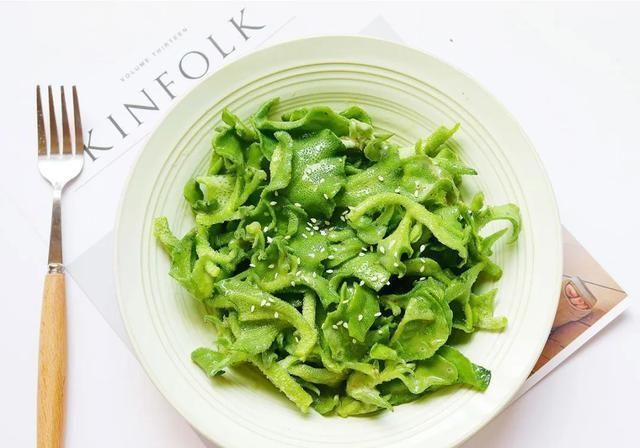 减肥瘦身吃什么送你8道清爽减脂沙拉，边吃边瘦不是梦哦