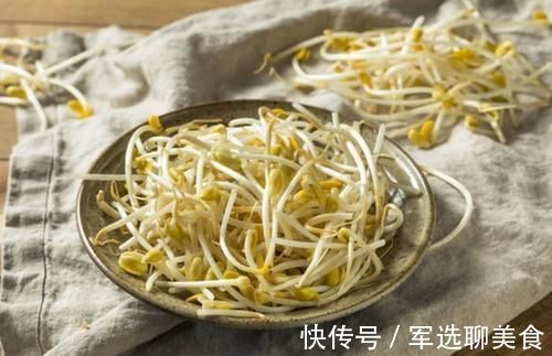 黄豆芽|尿酸高的人，尽量少吃“三白三黄”，或有助于稳定尿酸