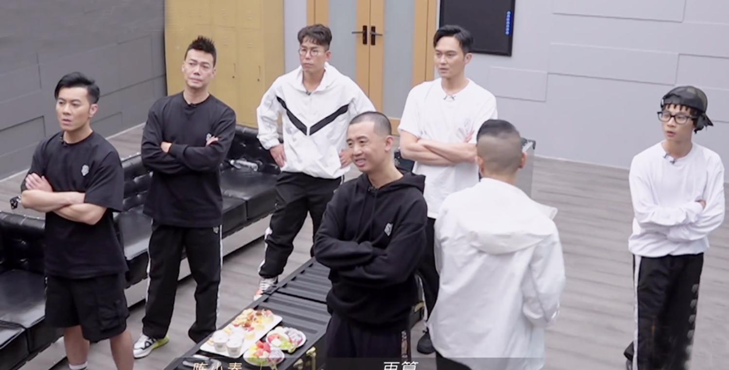 《哥哥》4人被淘汰:2人体面告别,2人为敖犬流泪,GAI却异常冷静