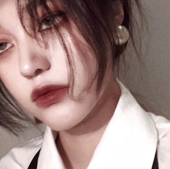 青春期|女生在青春期经常做这3种举动，长高又瘦腿，轻轻松松冲刺1米7