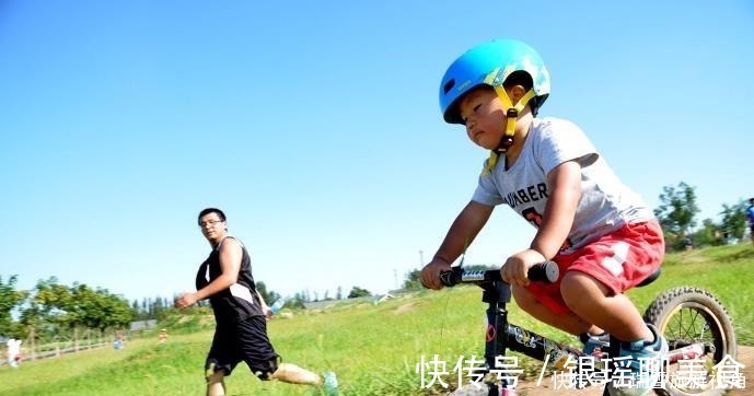 一米八|为什么现在00后的身高,动不动就有“一米八”3个原因太真实