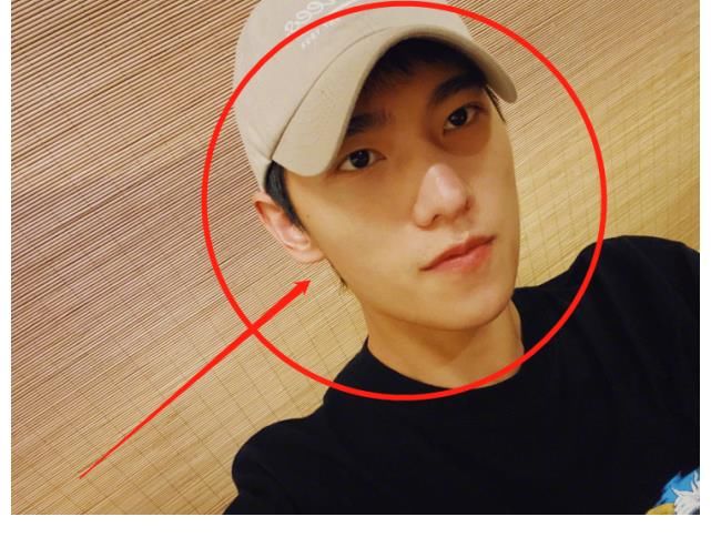 杨洋发文问yyds什么意思,蒋梦婕调侃杨洋