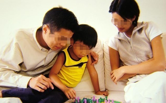 父母|没出息的子女,长大后往往会惦记父母的这2样东西,并非都是财产