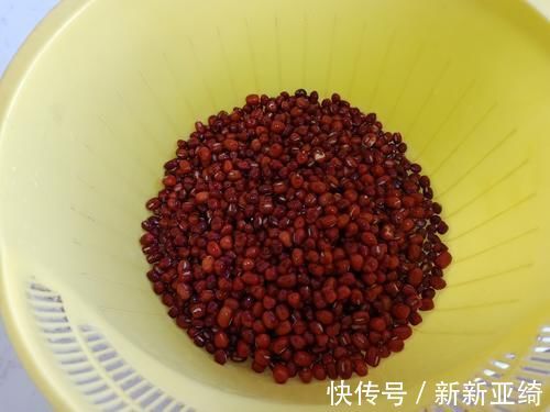 我家豆沙从不买,只需3步,香甜柔软亮晶晶,比买的好吃又放心