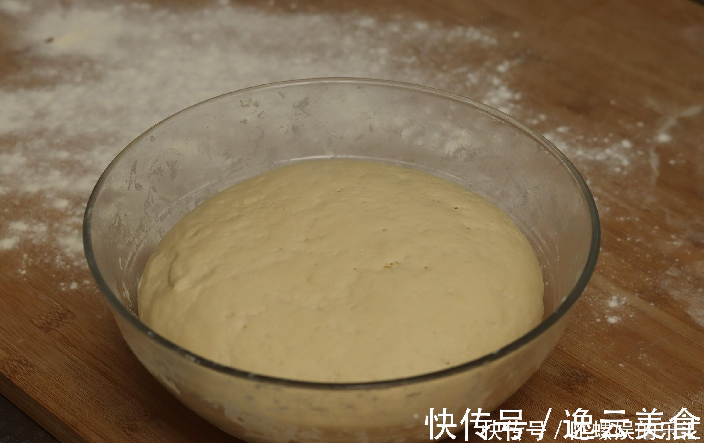 烙饼的正确做法，掌握好诀窍，外酥里软层次分明，我家一周做3次
