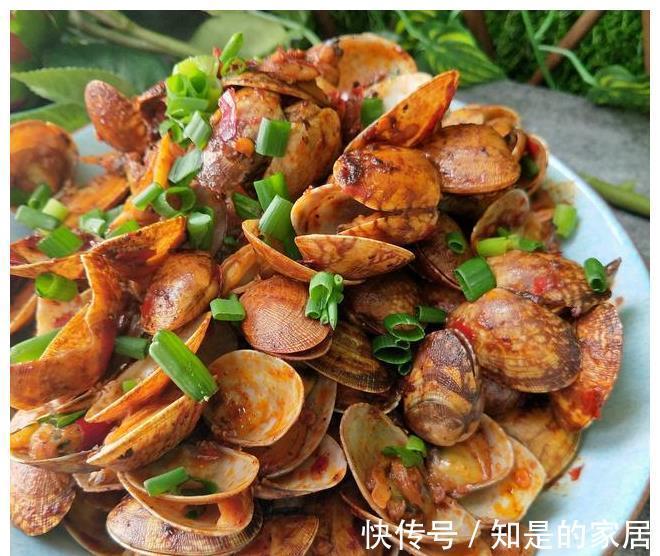 搅拌均匀|出差半年回家，老婆做了六个菜，省钱又美味，老公乐坏了