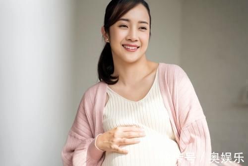 腹部肥胖|同样怀孕,为啥有的人怀孕8个月都不显怀,而有的3个月就显怀?