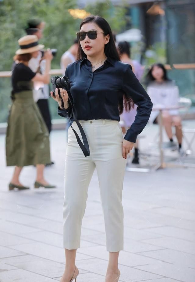 曼妙 应对“胯大”的身形,穿搭讲究“一高一紧”,曼妙身姿不请自来!