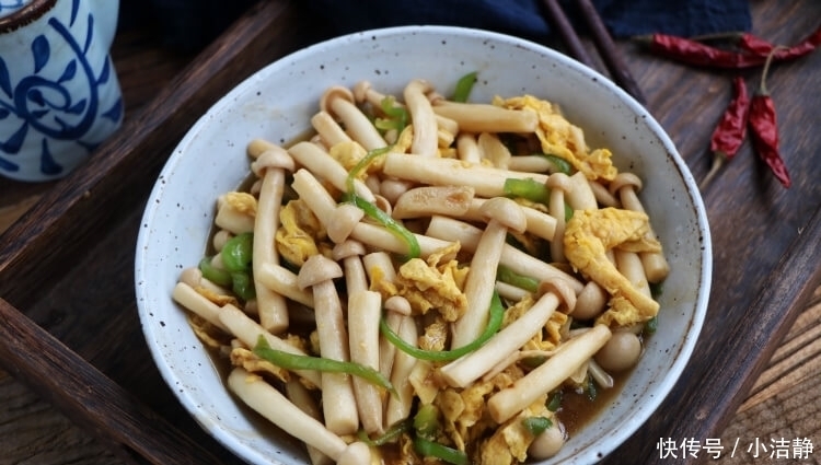 天熱,我隔三差五就做的素菜,開胃不上火,孩子常吃能提高免疫力