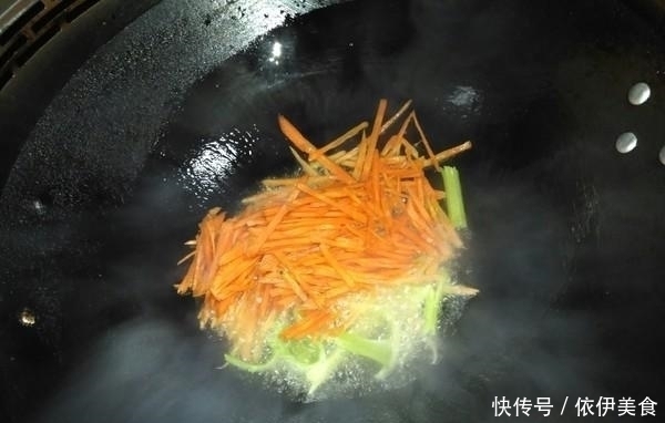 媳妇晚饭不吃主食，常吃这种食物，1个月瘦10斤，早起准时排宿便