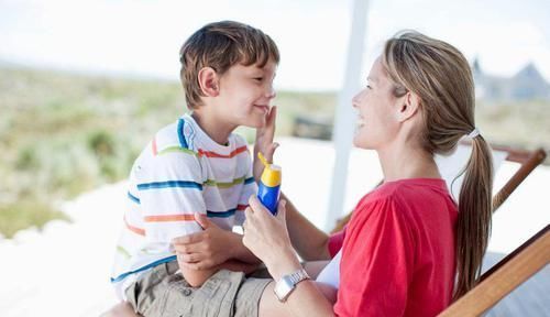 家长|孩子发脾气时,家长第一句回应很重要,聪明的家长都这样做!