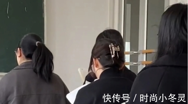 羊毛卷 当代女大学生发型一览,流行趋势逗乐网友:越看越像70后!