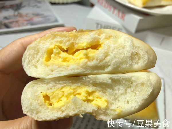 超柔软！奶香浓郁！一次成功卡仕达酱面包