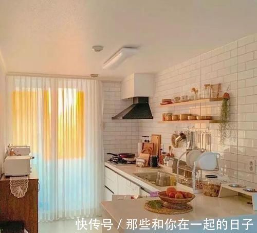 主妇|韩国人的温馨小窝,简洁利落的家居布置,房间不大却越住越大
