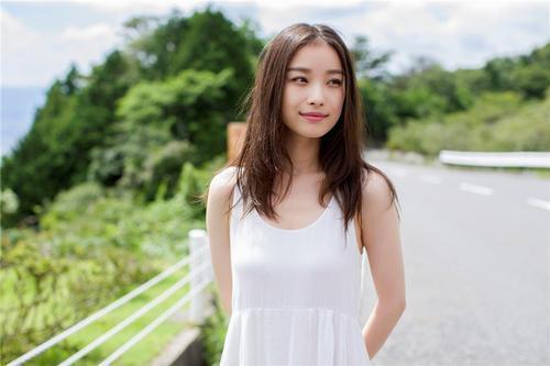 番茄 会护肤的女人,不会每天都涂防晒霜,做好5点更重要