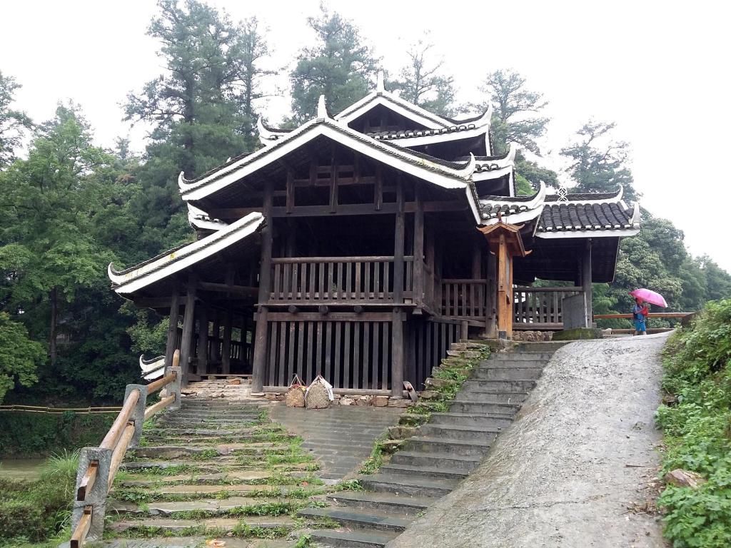 清朝设计的风雨桥居然已是人畜分行还是双层立交现为国家级文物