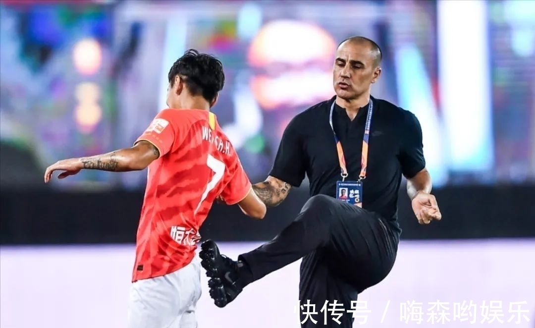 中超|和卡纳瓦罗一起告别的,还有两大箱中超执教笔记