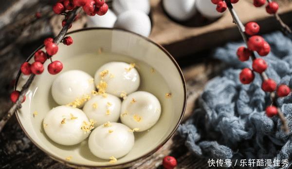 快到元宵节了,汤圆别再煮着吃,试试几种新鲜吃法,上桌就吃光