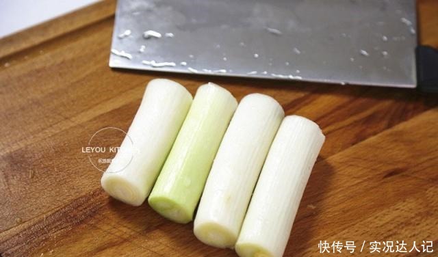 清蒸鱼,鲜嫩好吃不长肉,花几分钟学会,以后就是自己的拿手好菜!