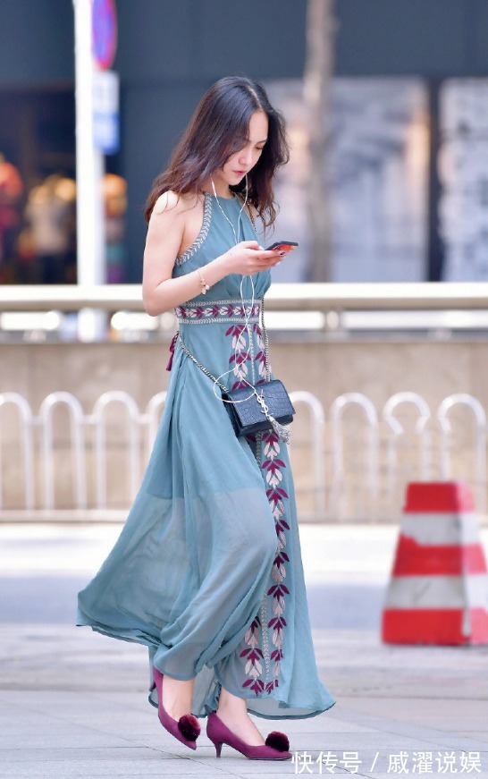 雪纺连衣裙 女生的气质穿搭,一袭雪纺连衣裙,尽显女性的温婉优雅
