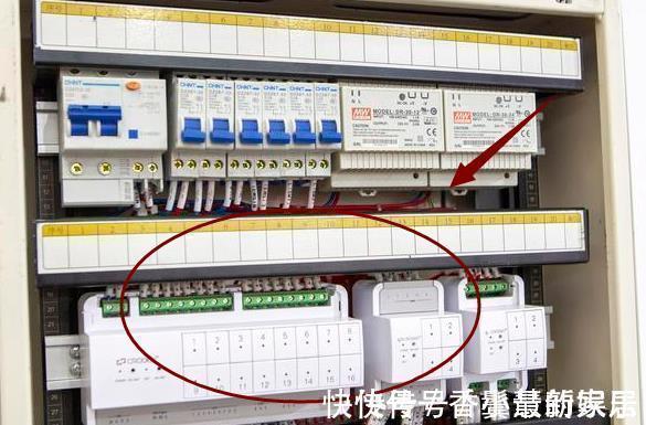 热水管|刚搬新房就大发雷霆!这12处装修真想扇自己两个耳光!添堵遭罪呀