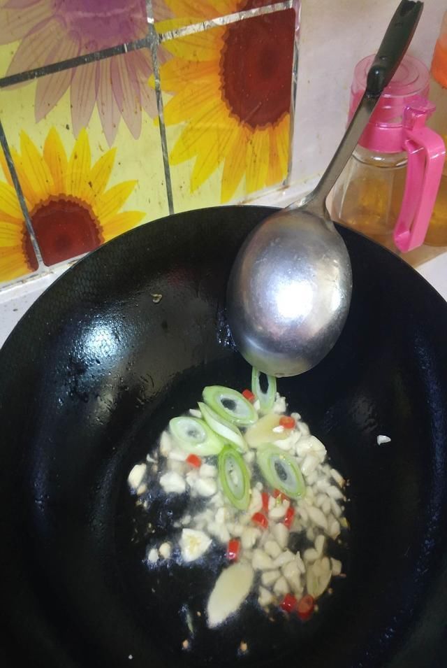 最护眼的不是胡萝卜素而是它,孩子常吃,明目亮眼,慢慢恢复视力