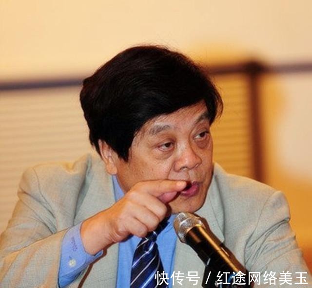 艺术品|赵忠祥师承黄胄,生前书画卖几十万,如今却没人要,水平到底如何