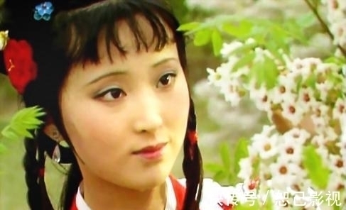 林黛玉!古时候大家闺秀不能出门,那薛宝钗到底用什么手段才把贾雨村勾引到手的呢?