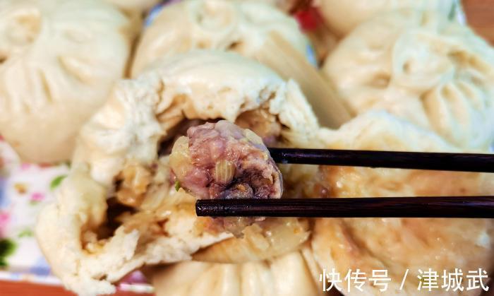 冬天,少吃猪肉多吃它,比吃牛羊肉强,用它蒸白菜馅包子,特别香