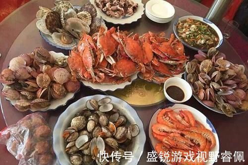 合成|“高胆固醇”美食,鸡蛋也在其中,榜首却很少有人知道,还在吃