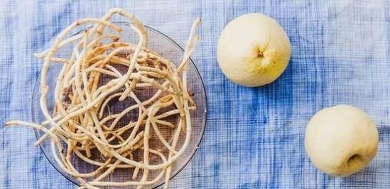 干咳|干咳喉咙痒,老中医让我用它泡水煮着喝,祛表止咳清热解毒