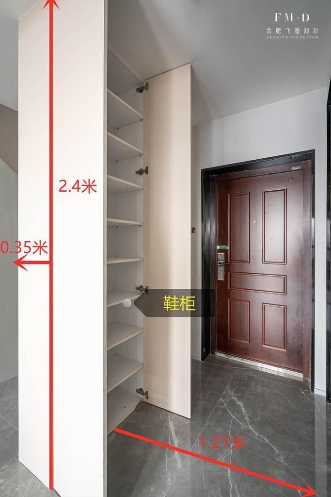 护栏|进门是楼梯,设计师干脆打了2排柜子隔断,朋友:开发商都想不到