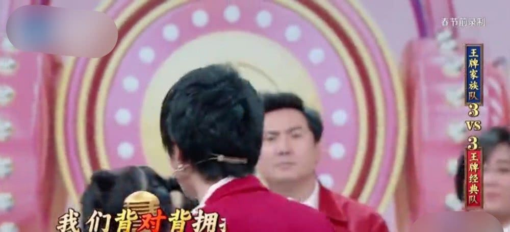 关系|关晓彤华晨宇关系有多好华晨宇游戏中出错,关晓彤及时救场