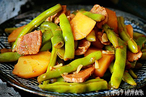 家人心心念念地想吃的家常菜,色香味俱全,绝对解馋又下饭!