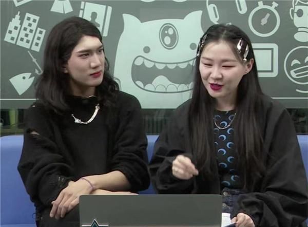 《创4》米卡素颜太能打，金靖不相信，让韩美娟约米卡现场认证