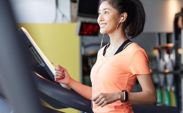 宫颈癌|23岁女子,查出宫颈癌,提醒1件事做太多,子宫怎么受得了