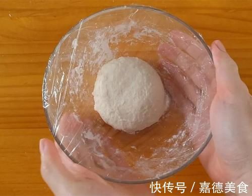 面团|盐面包,无法抵挡的岩盐风味!怎么吃都不腻