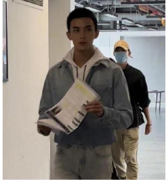 《令人心動的offer3》開錄，主持人疑似由何炅換成了孟非？