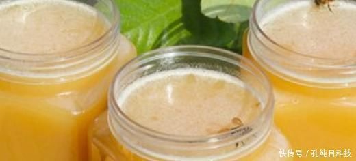 老太婆|女生不想老太婆，常吃4种食物，没白发抗衰老，50岁不显老