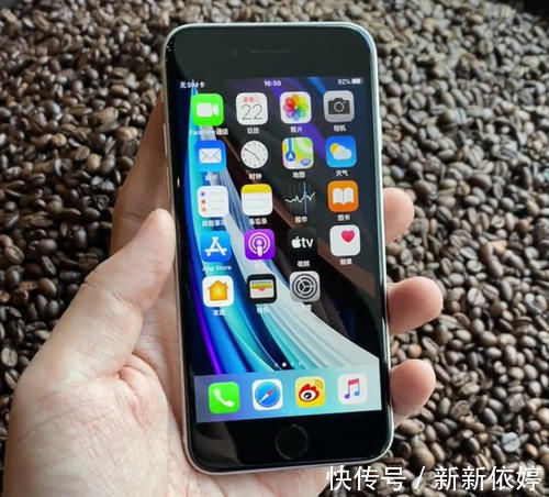 iphone xr|苹果手机虽好但不要乱买，这3款买完就后悔，一定要慎重！