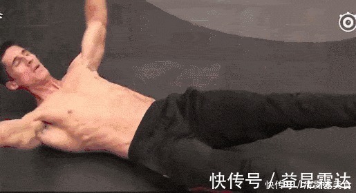 脂肪细胞|泰国网红抽脂整出8块腹肌!告诉你抽脂多危险!带你科学练腹肌