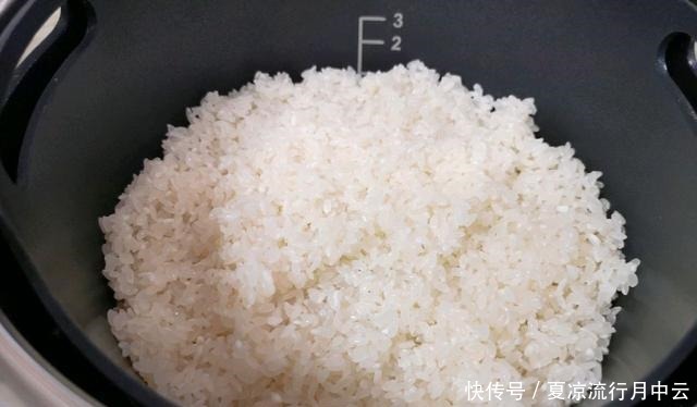 美味饭团自己做，营养又好吃，早餐有着落