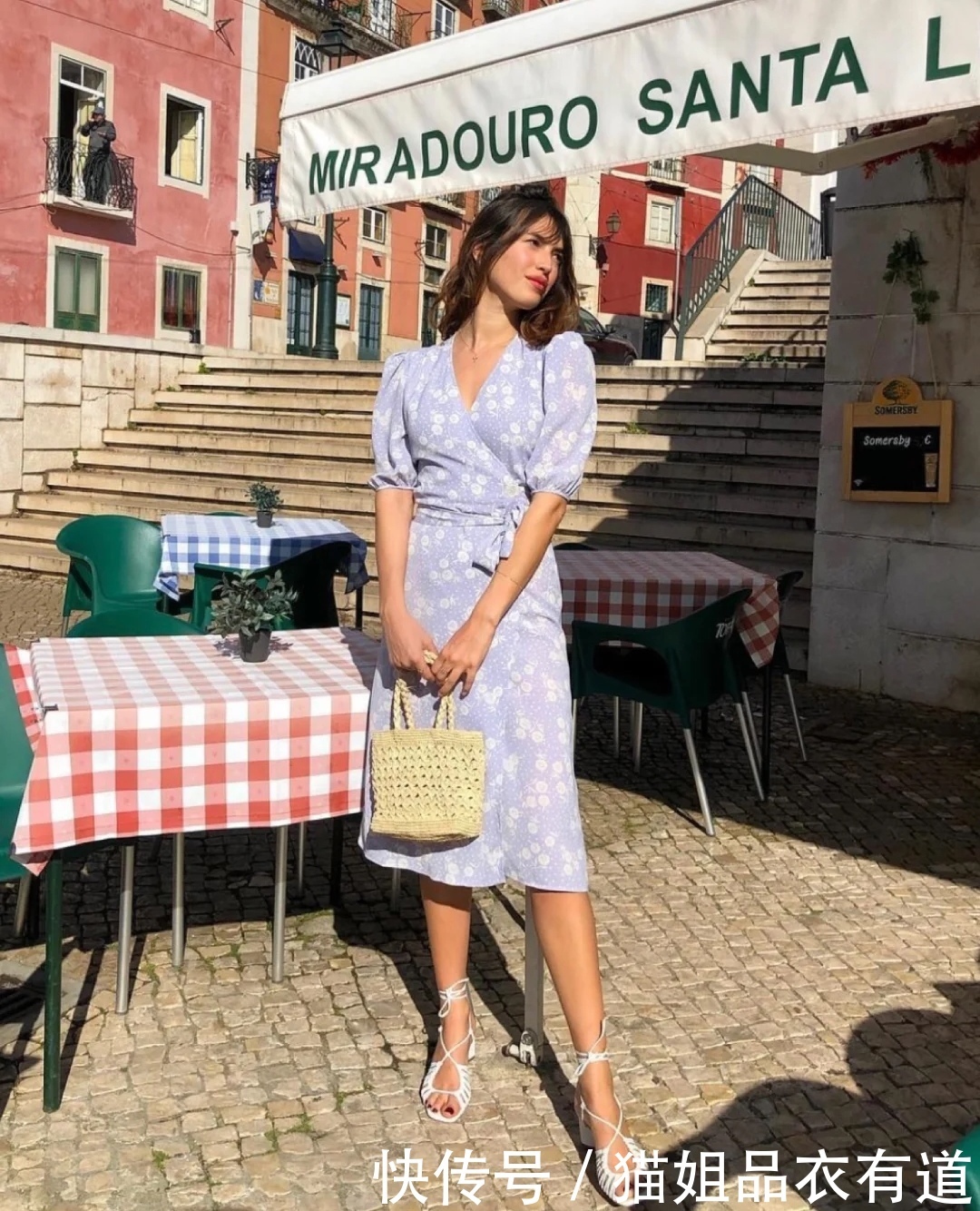 碎花裙美成仙|别人穿碎花裙美成仙,而你却穿出“土味”?多半是踩了这3个雷区