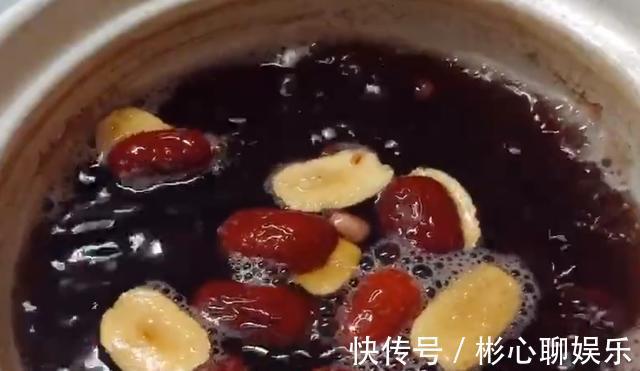 女人|女人要爱惜自己,常喝这五红汤,一周喝两次,补气养血,美容养颜