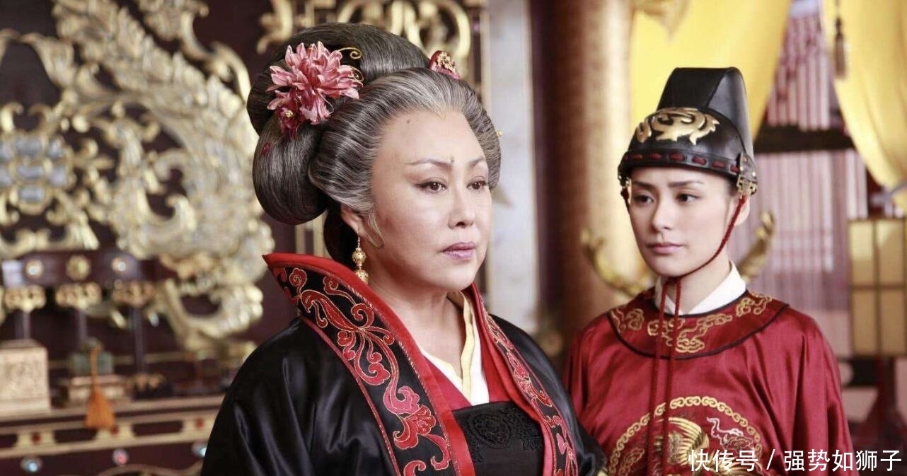 写诗|皇帝要宫女解释写诗意思,宫女直接拒绝,皇帝:要重用你