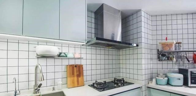 瓷砖|厨房7个设计很失败,看似高大上,其实“中看不中用”