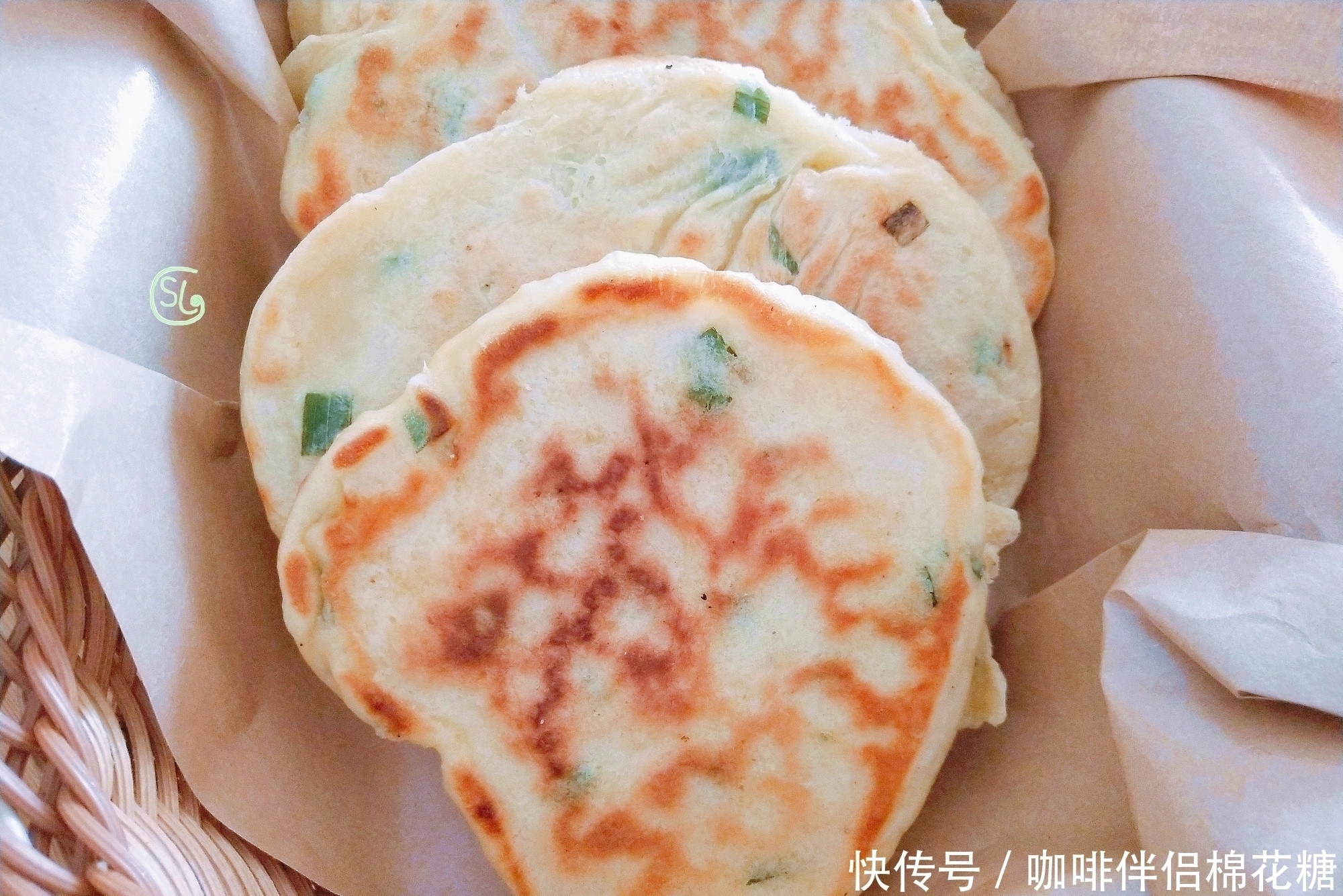 制作|天冷,不要出门买早餐了,这个做法,手不沾面,15分钟就出锅